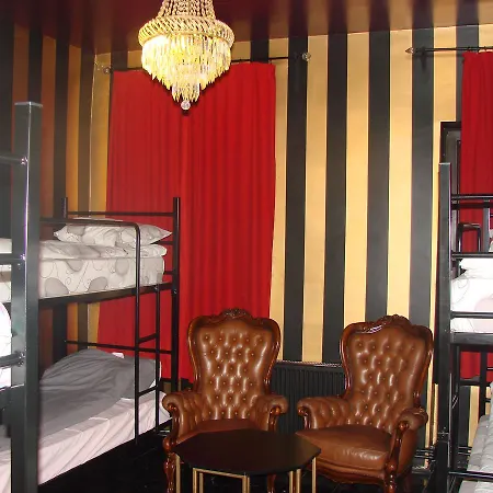 Hostel Gatsby *